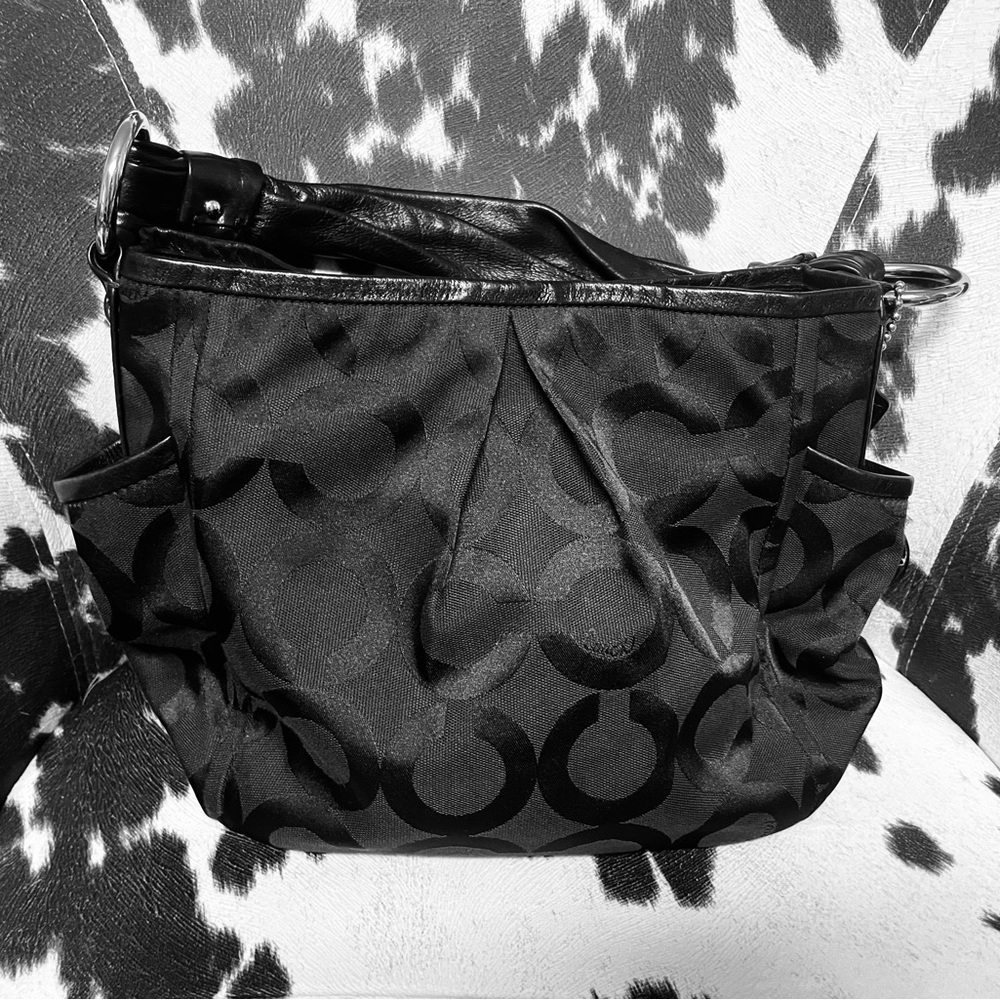 Coach Shoulder Bag